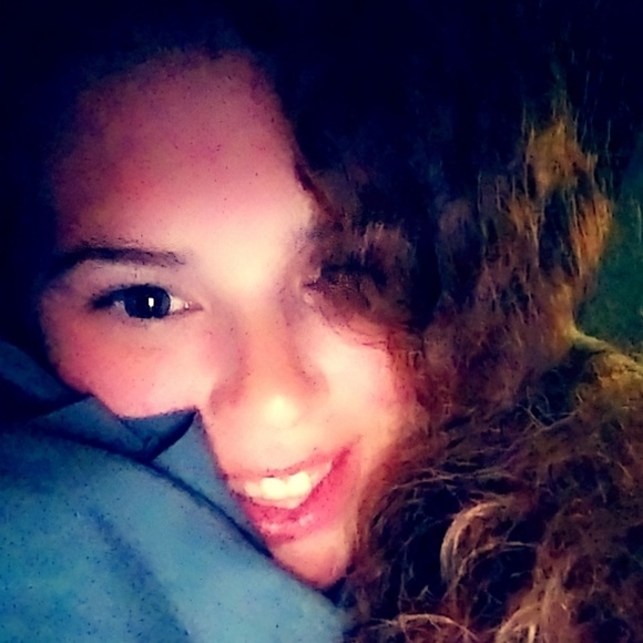 Meet your Posher, Heather - Picture 1 of 1